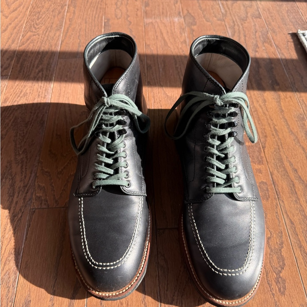 Alden 401 Indy Boot-Iconic Alden Indy Boot-Black and white Stitch-Size 8